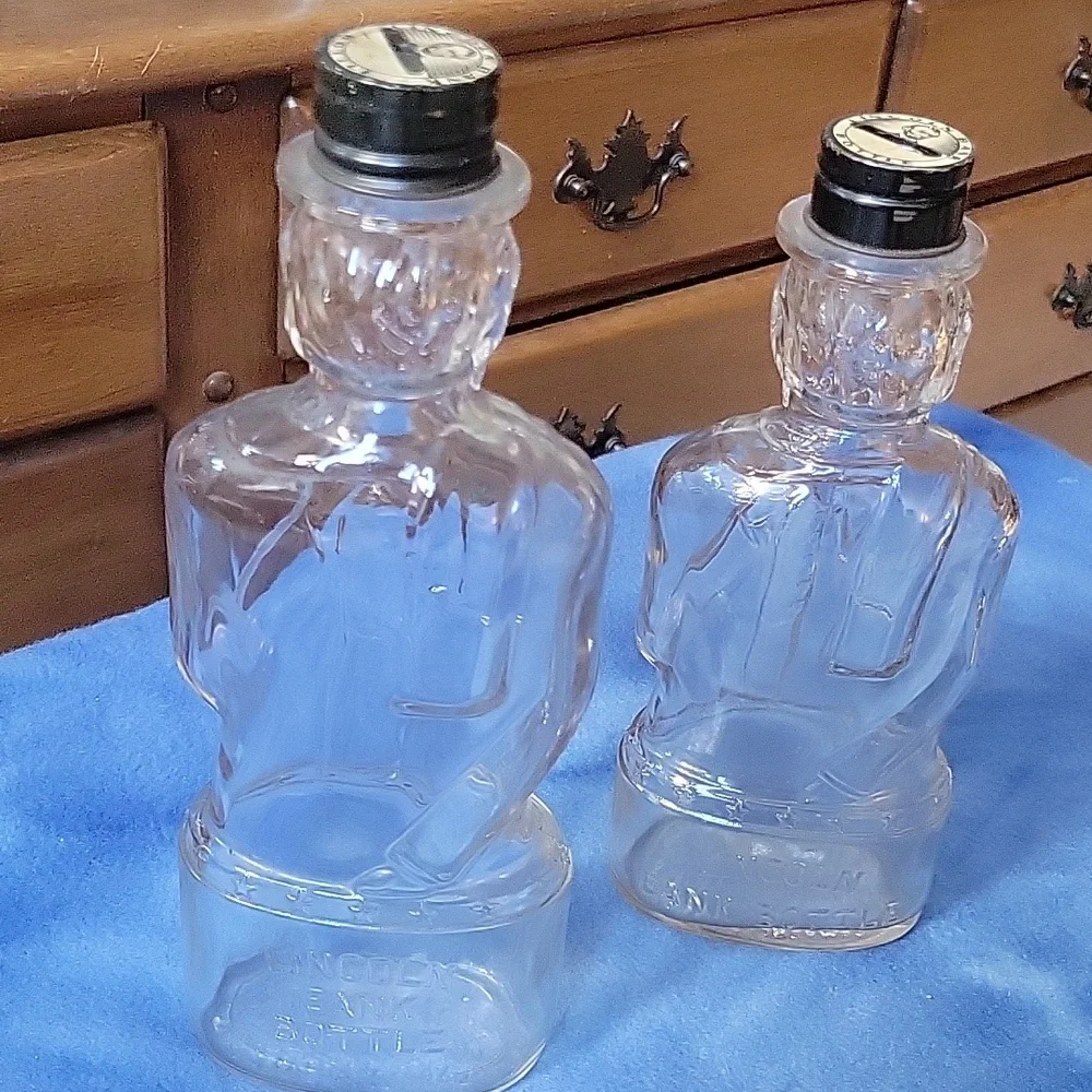 Vintage Lincoln Bank Bottles - set of two - Picture 4 of 8